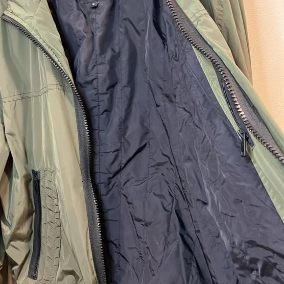 Express Men’s Zip-Up Windbreaker Jacket - Picture 6 of 9